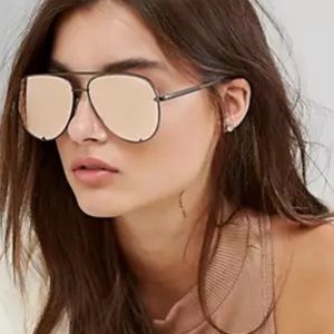 BRAND NEW, never worn, Desi x Quay aviator sunglasses
